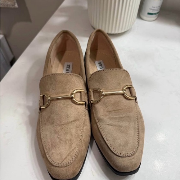 Steve Madden Shoes - Steve Madden Beige Loafers with Gold Accent